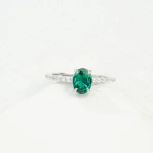 RENSINO Women’s 925 Sterling Silver Handmade Bohemian Wedding Ring Lab-Grown Emerald Gemstone Prong Setting Rhodium Plat