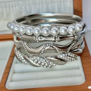 RENSINO Women’s Stainless Steel Bangle 18K Gold Plated Full Diamond Pearl Bracelet Waterproof Fashion Jewelry OEM Factory