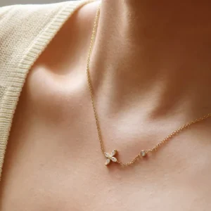 RENSINO Zincir Kolye New Zircon CZ Stone Inlay Four Leaf Clover Necklace Stainless Steel Clavicular Chain Flower Pendant Necklace